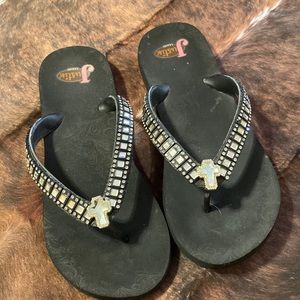 Sz 9 Justin flip flops